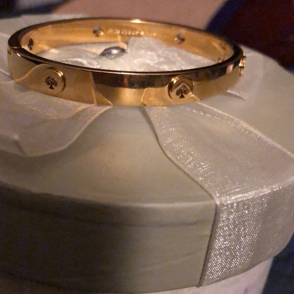Kate Spade Studded Hinged Bangle NWOT